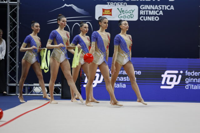 la squadra nazionale italiana di ginnastica ritmica a Cuneo